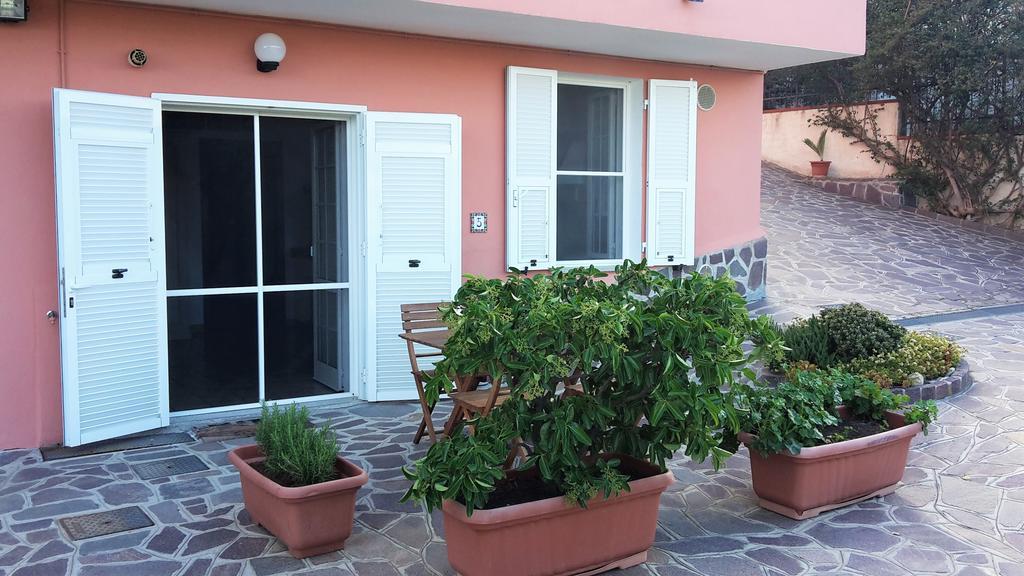 Azienda Agrituristica Villa Arianna Imperia Dış mekan fotoğraf