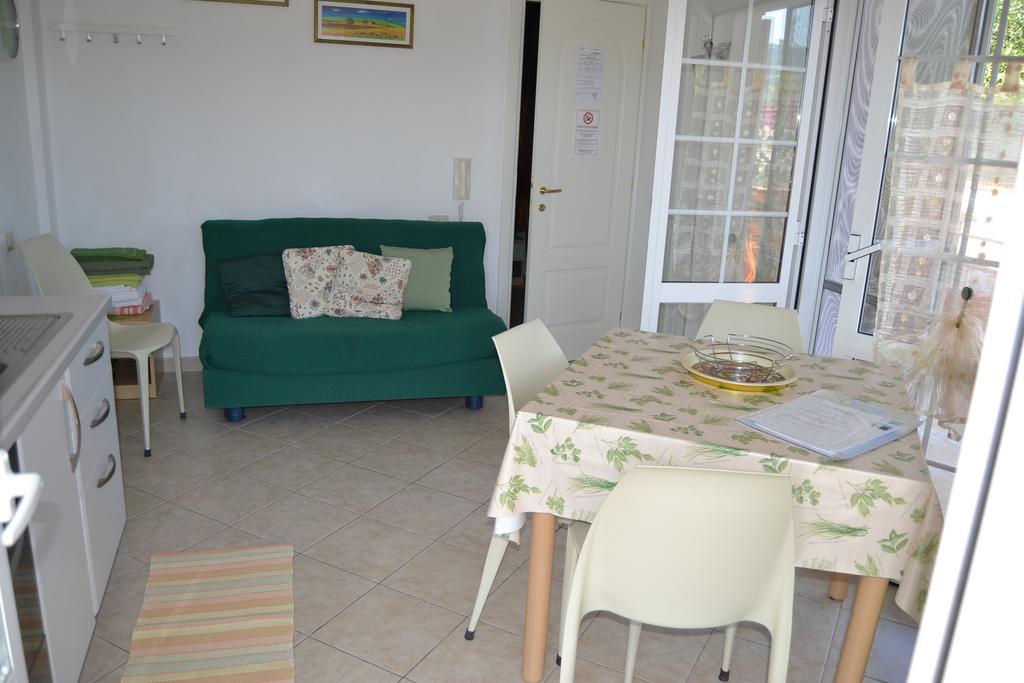 Azienda Agrituristica Villa Arianna Imperia Dış mekan fotoğraf