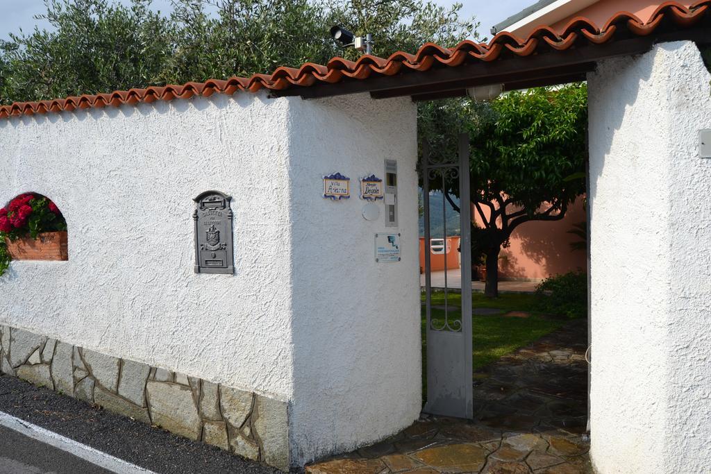 Azienda Agrituristica Villa Arianna Imperia Dış mekan fotoğraf