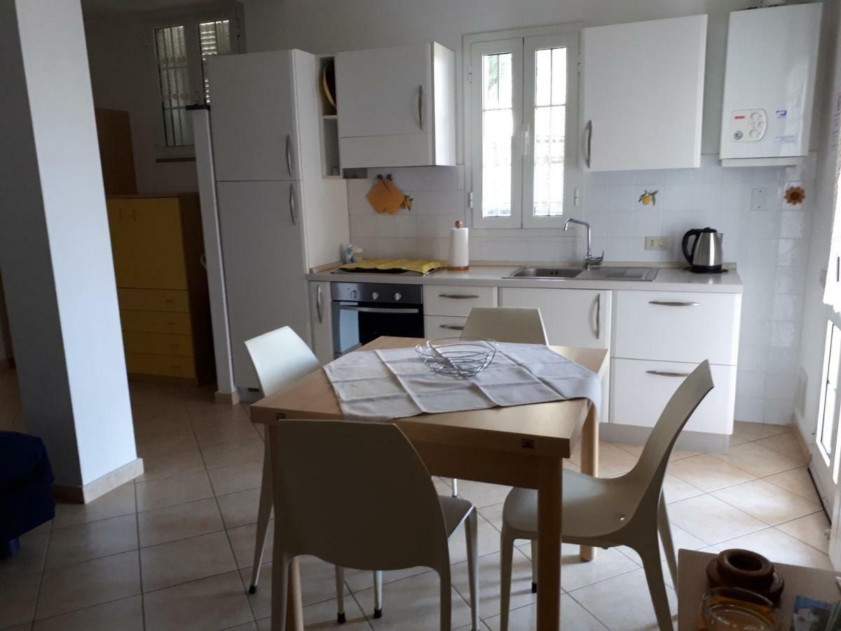 Azienda Agrituristica Villa Arianna Imperia Dış mekan fotoğraf